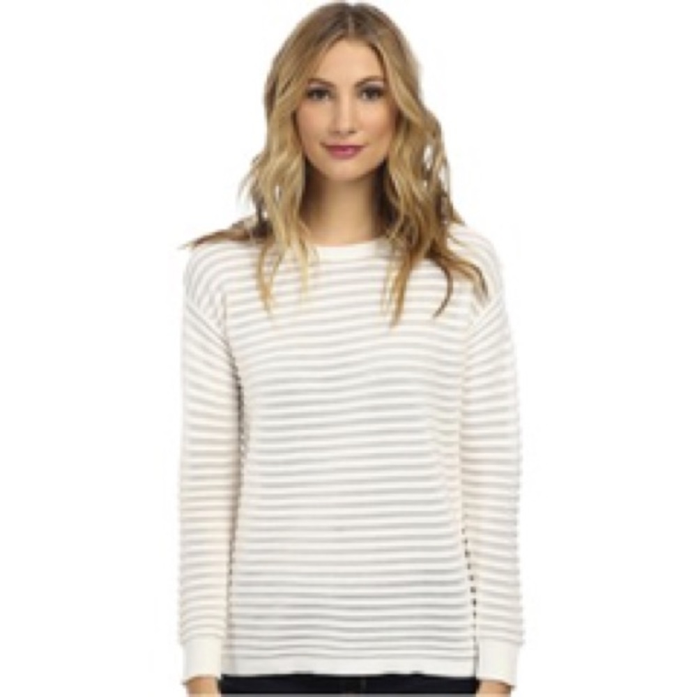 White Vince Camuto Ottoman Stitch sweater